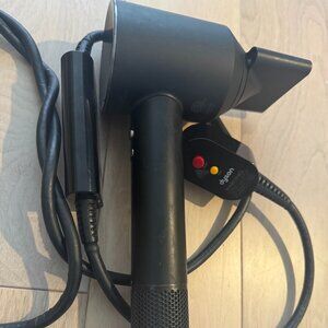 Dyson Supersonic Hairdryer